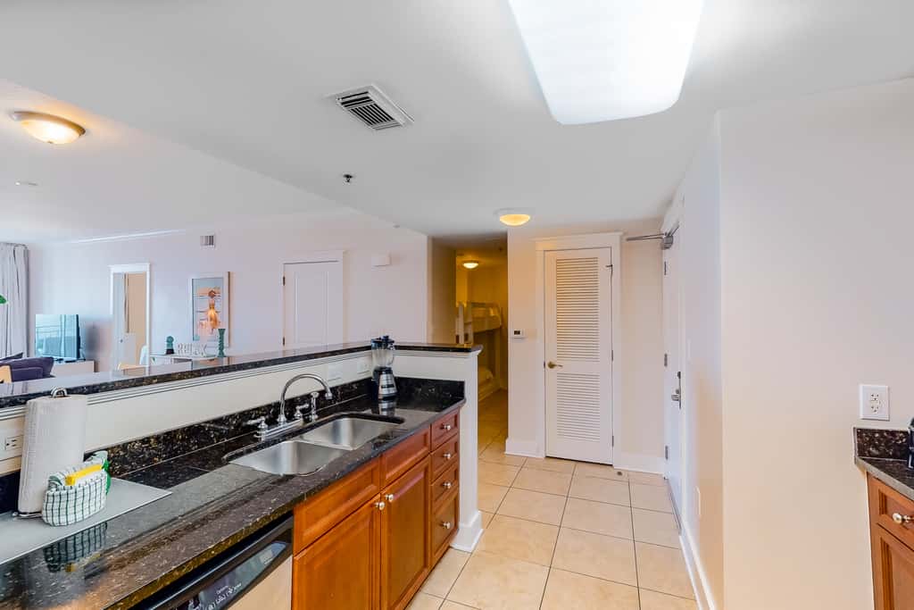 4th Floor Gulf-Front Condo On Okaloosa Island Waterfall, Lazy River