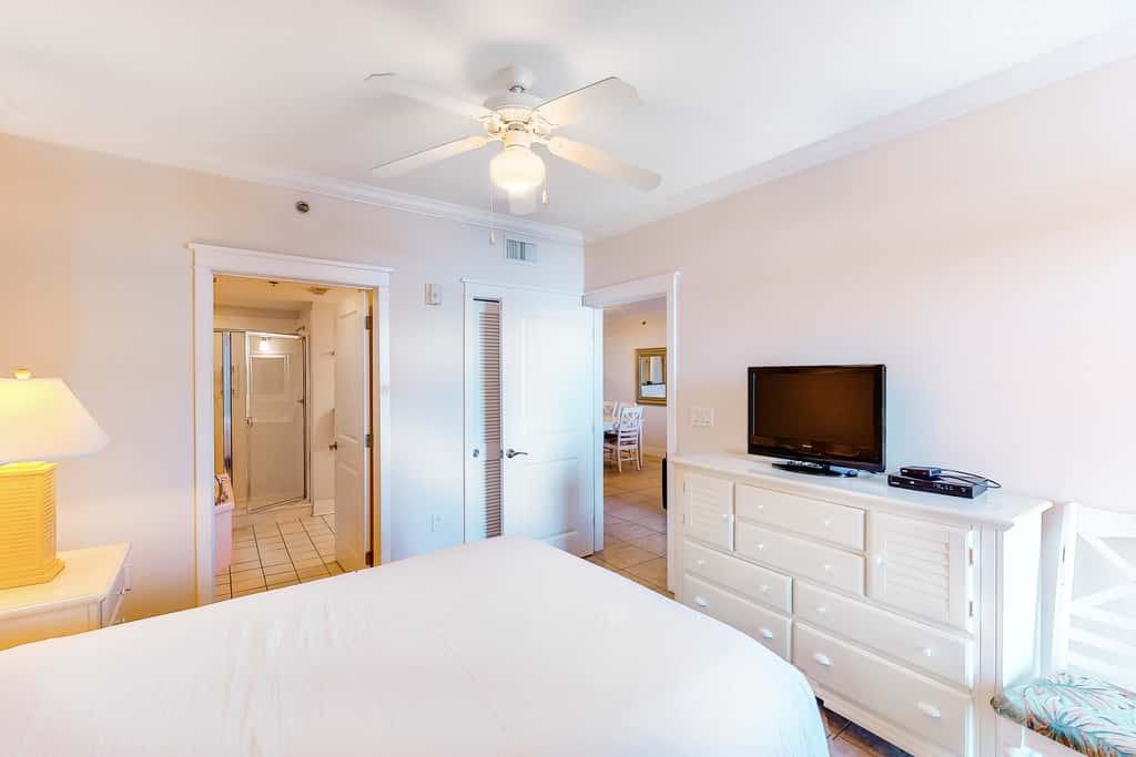 4th Floor Gulf-Front Condo On Okaloosa Island Waterfall, Lazy River