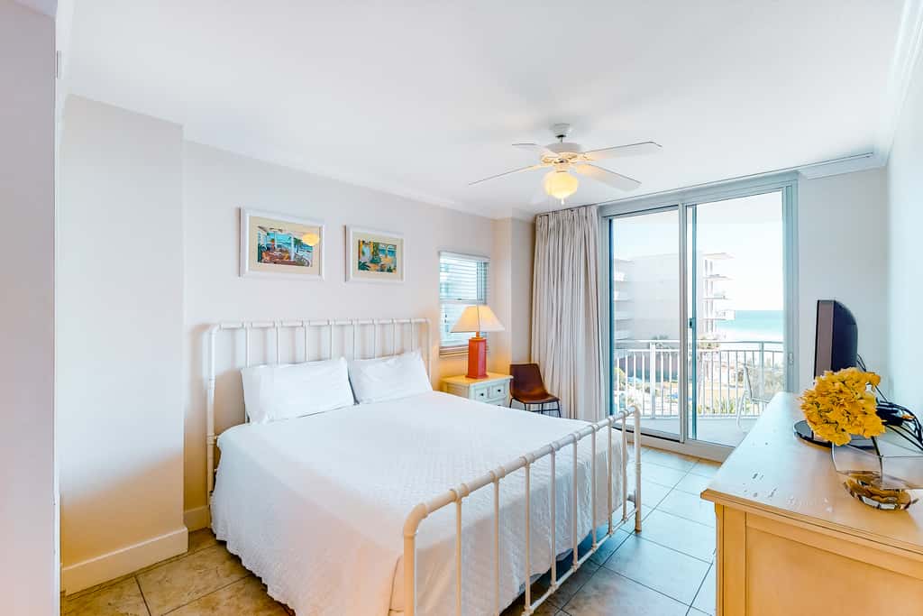 4th Floor Gulf-Front Condo On Okaloosa Island Waterfall, Lazy River