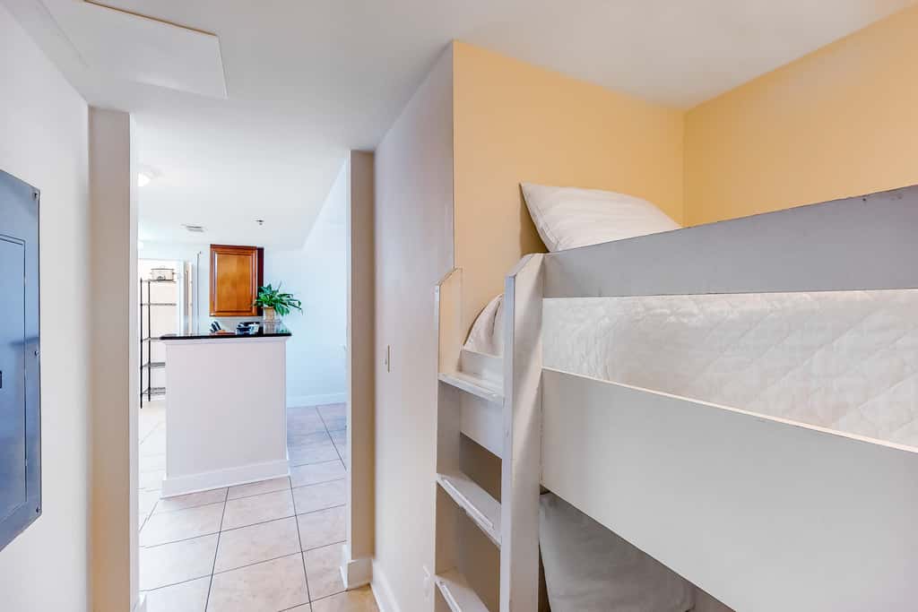 4th Floor Gulf-Front Condo On Okaloosa Island Waterfall, Lazy River