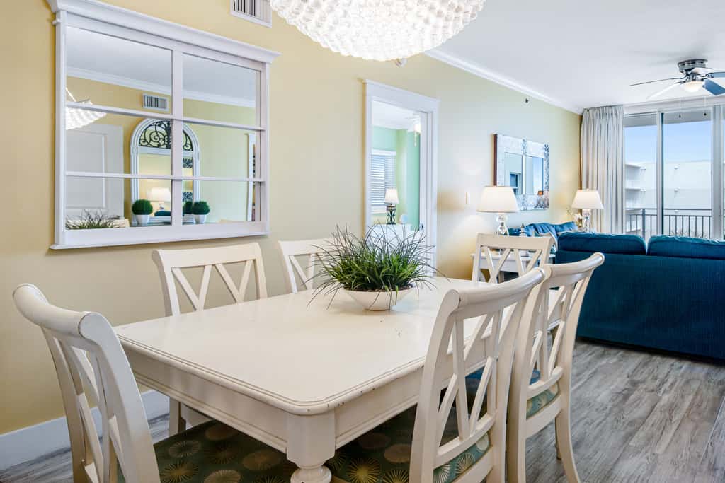 Picturesque Beach-Front Condo At Waterscape Waterfall, Lazy River