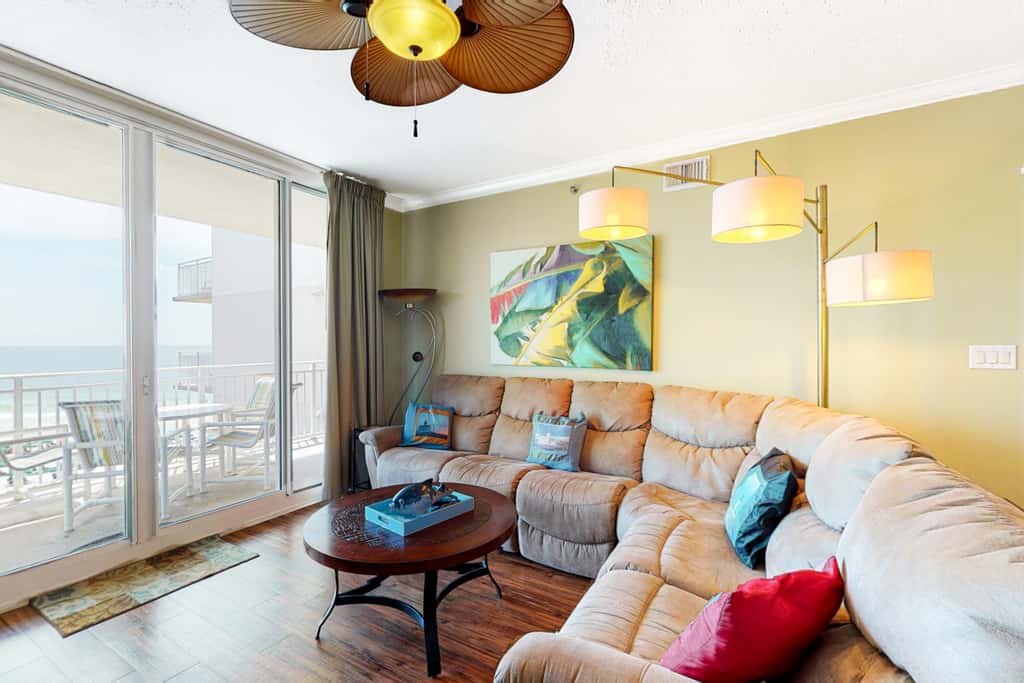 5th Floor Gulf-Front Condo w Free WiFi, Shared Hot Tub, Outdoor Pool, & More