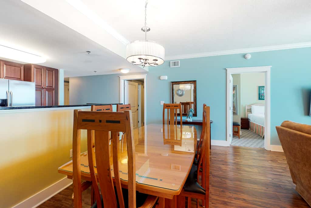 5th Floor Gulf-Front Condo w Free WiFi, Shared Hot Tub, Outdoor Pool, & More