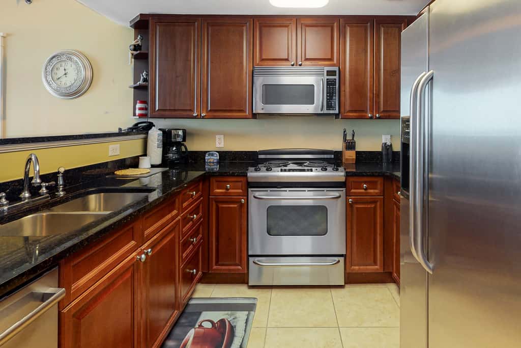 5th Floor Gulf-Front Condo w Free WiFi, Shared Hot Tub, Outdoor Pool, & More
