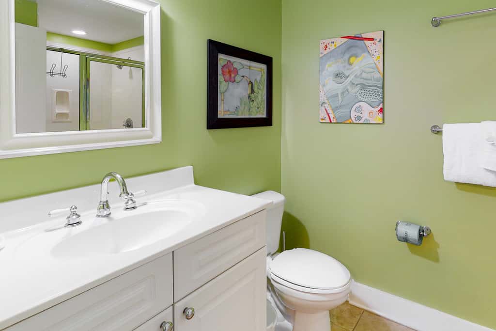 5th Floor Gulf-Front Condo w Free WiFi, Shared Hot Tub, Outdoor Pool, & More