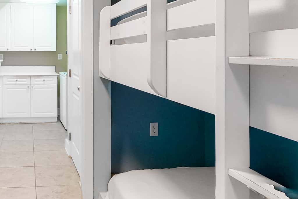 5th Floor Gulf-Front Condo w Free WiFi, Shared Hot Tub, Outdoor Pool, & More