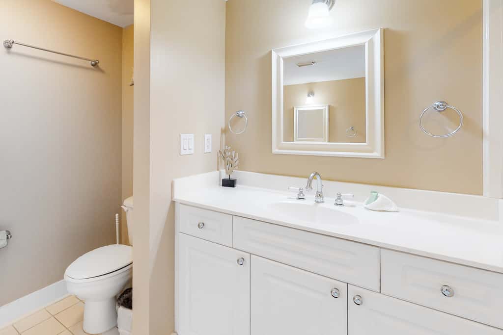 5th Floor Gulf-Front Condo w Free WiFi, Shared Hot Tub, Outdoor Pool, & More