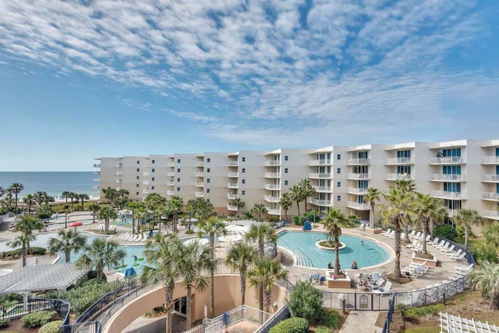 Ground-Floor Condo At Waterscape Beach Service Included Seasonally, Playground