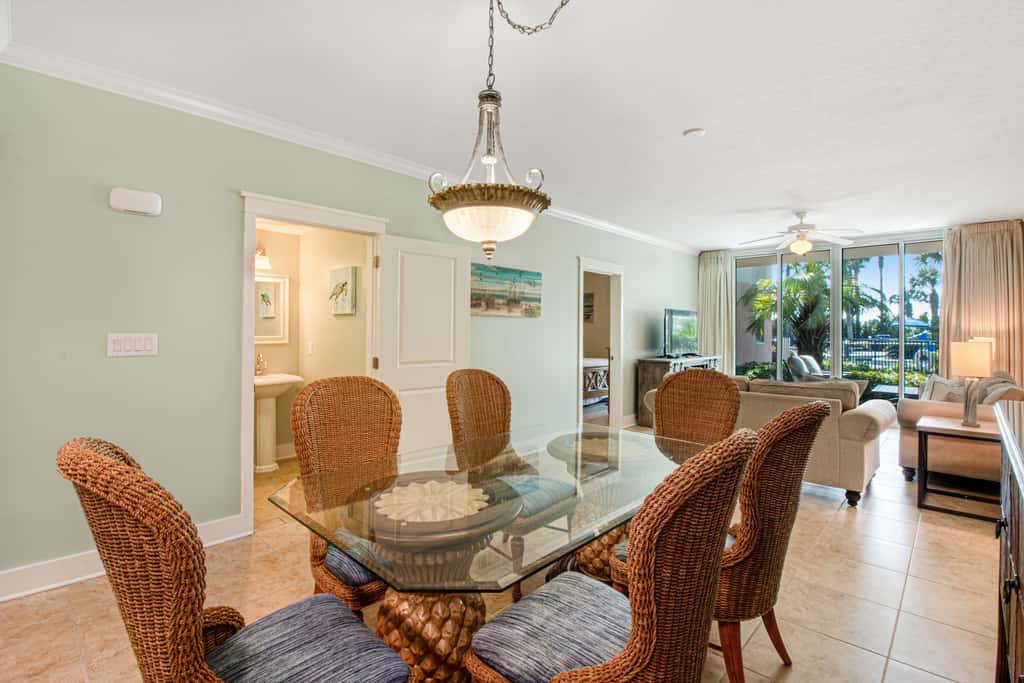 Ground-Floor Condo At Waterscape Beach Service Included Seasonally, Playground