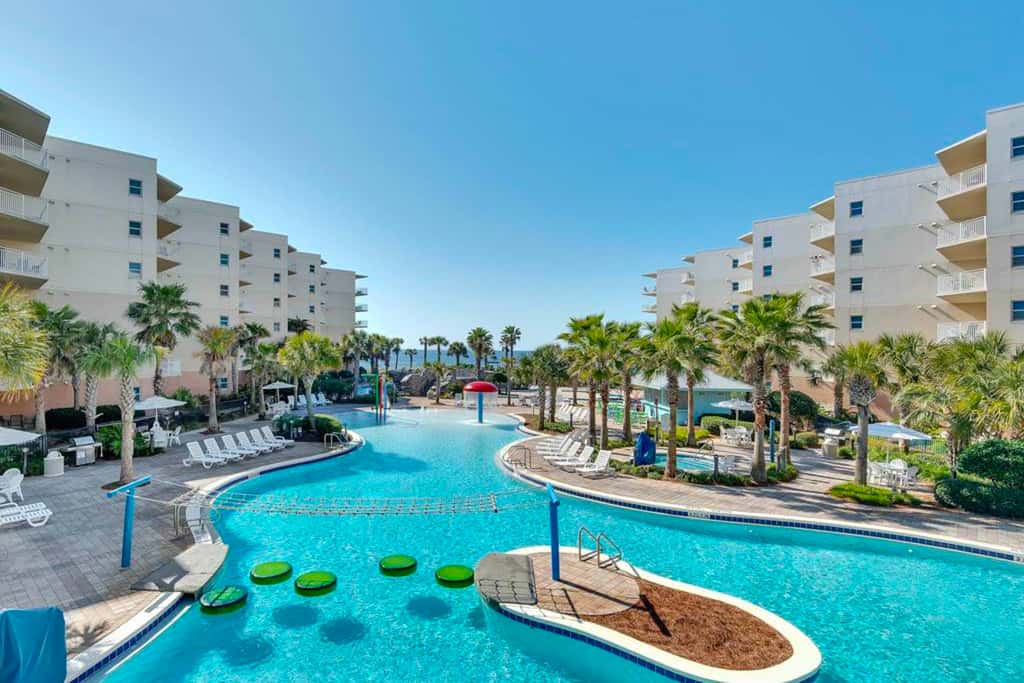 2nd Floor Elegantly Decorated Coastal Condo On Okaloosa Island