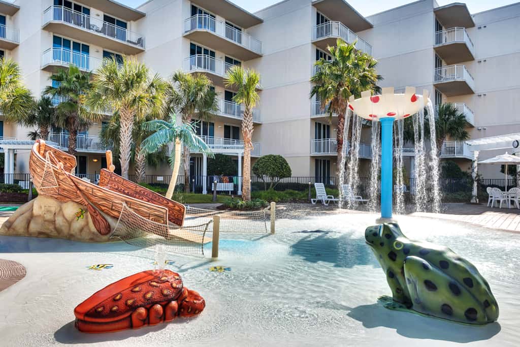 2nd Floor Upscale Condo At Waterscape 490 Feet Of Private Beach