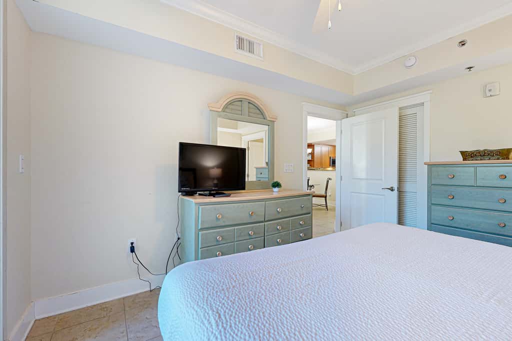 Picturesque Condo At Waterscape Steps To Beach 490 Feet Of Private Beach