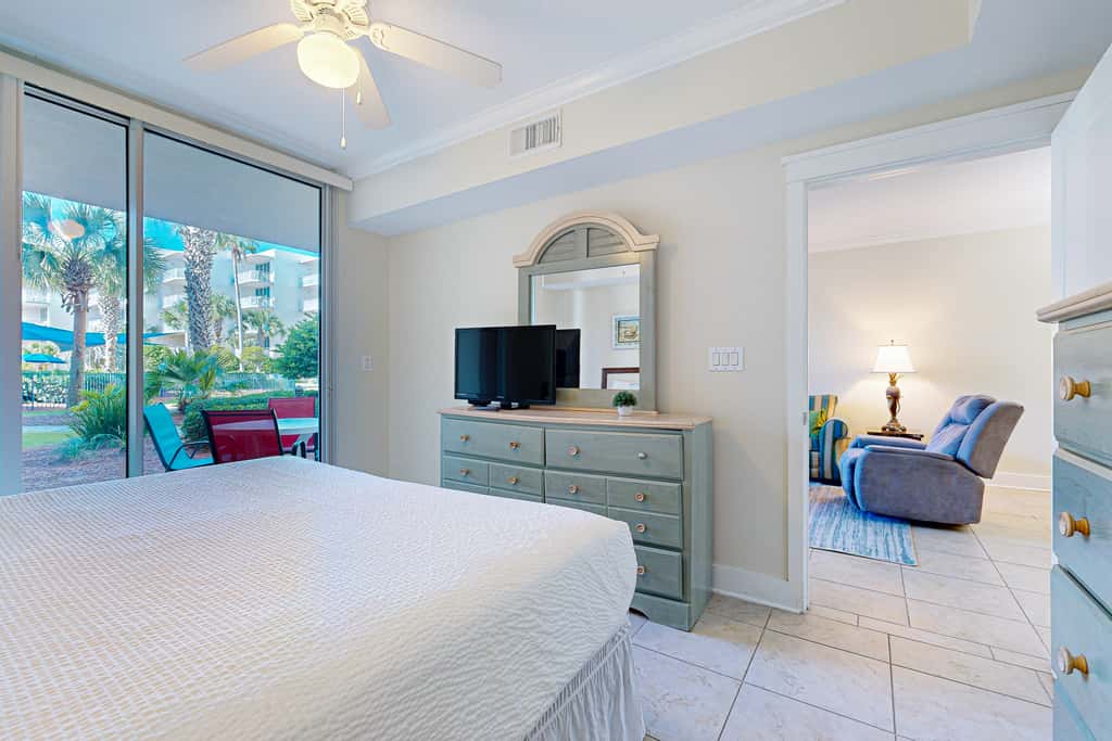 Picturesque Condo At Waterscape Steps To Beach 490 Feet Of Private Beach
