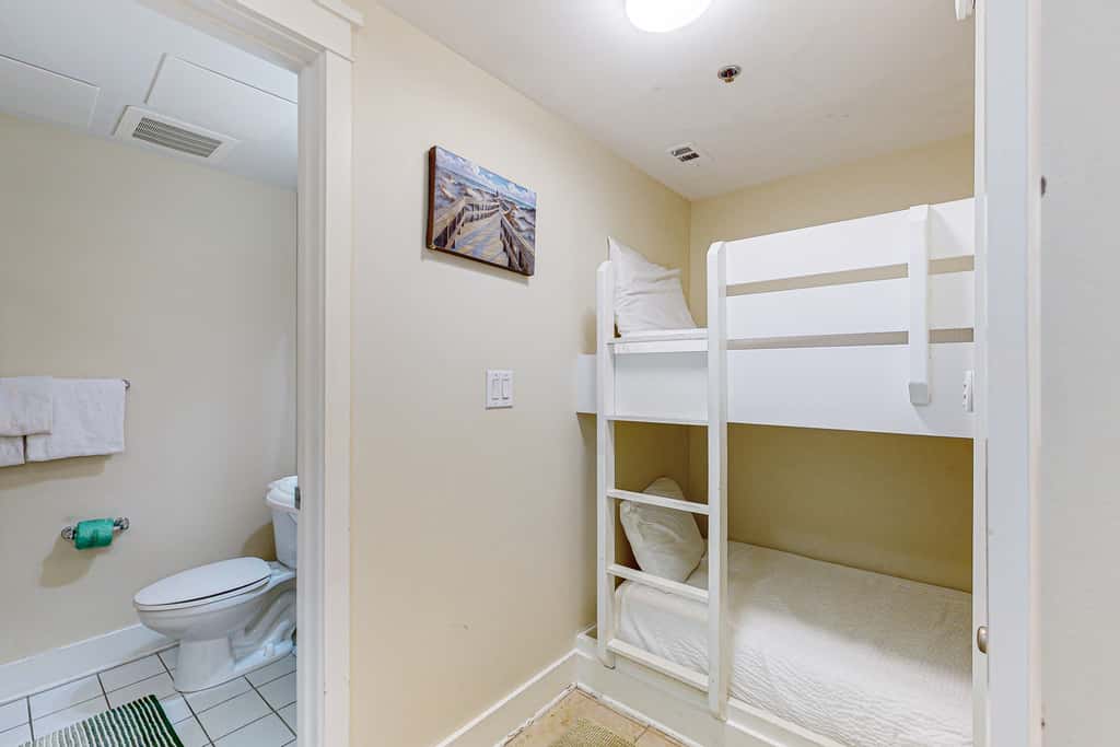 Picturesque Condo At Waterscape Steps To Beach 490 Feet Of Private Beach