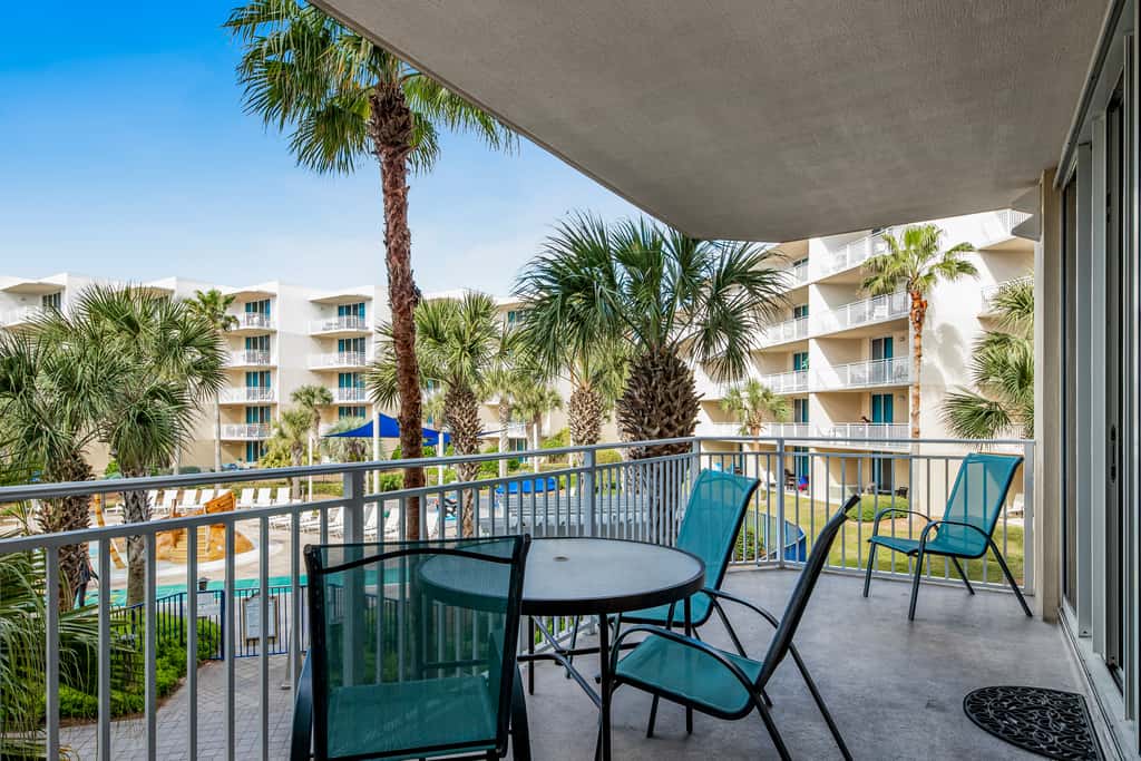 3rd Floor Condo At Waterscape 490 Feet Of Private Beach