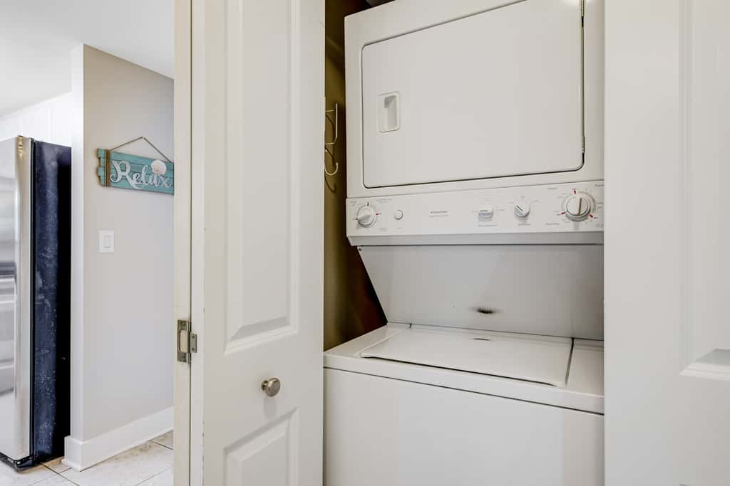 3rd Floor Condo At Waterscape 490 Feet Of Private Beach