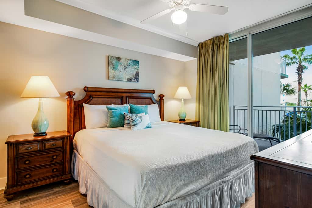 3rd Floor Condo At Waterscape 490 Feet Of Private Beach