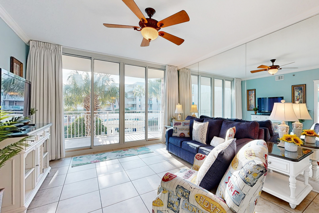 2nd Floor Spacious Condo On Okaloosa Island Waterfall, Lazy River