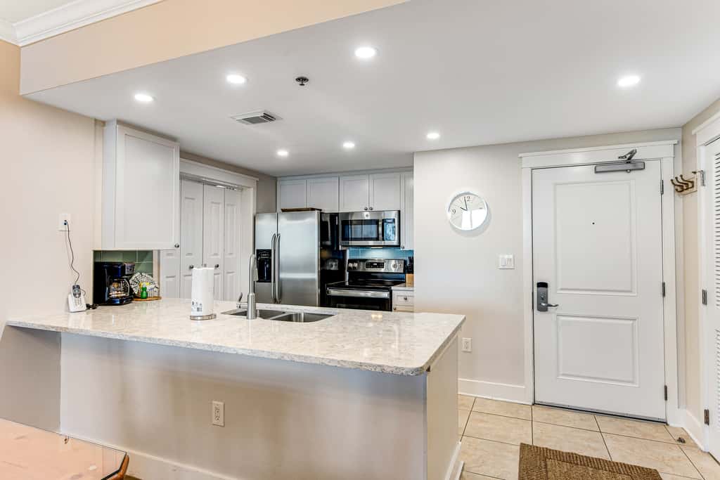 6th Floor Coastal Condo At Waterscape Children's Playground, 2 Hot Tubs