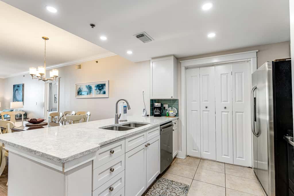 6th Floor Coastal Condo At Waterscape Children's Playground, 2 Hot Tubs
