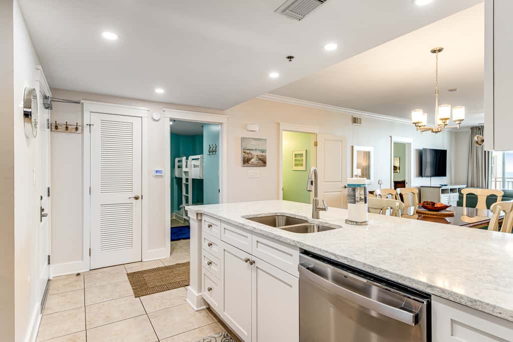 6th Floor Coastal Condo At Waterscape Children's Playground, 2 Hot Tubs