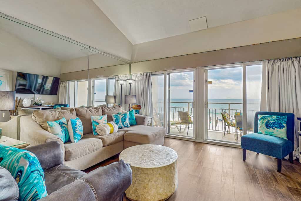 Crystal Sands 305A
