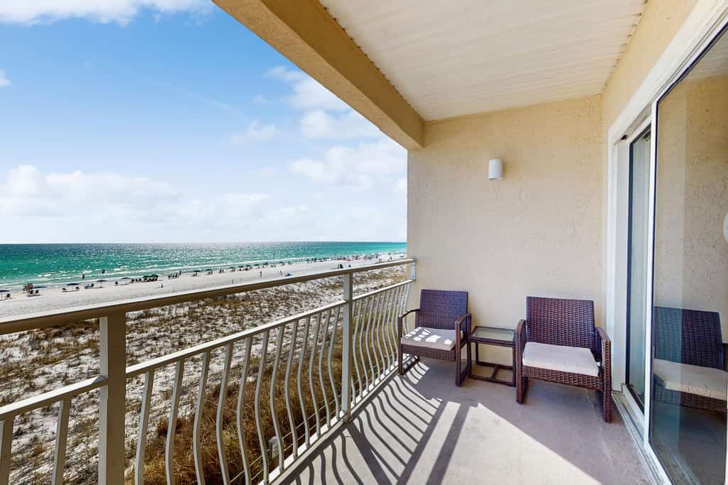 Crystal Sands 212A