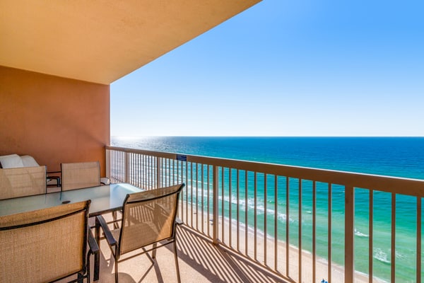 Sunrise Beach 1703 - Beachfront Condo