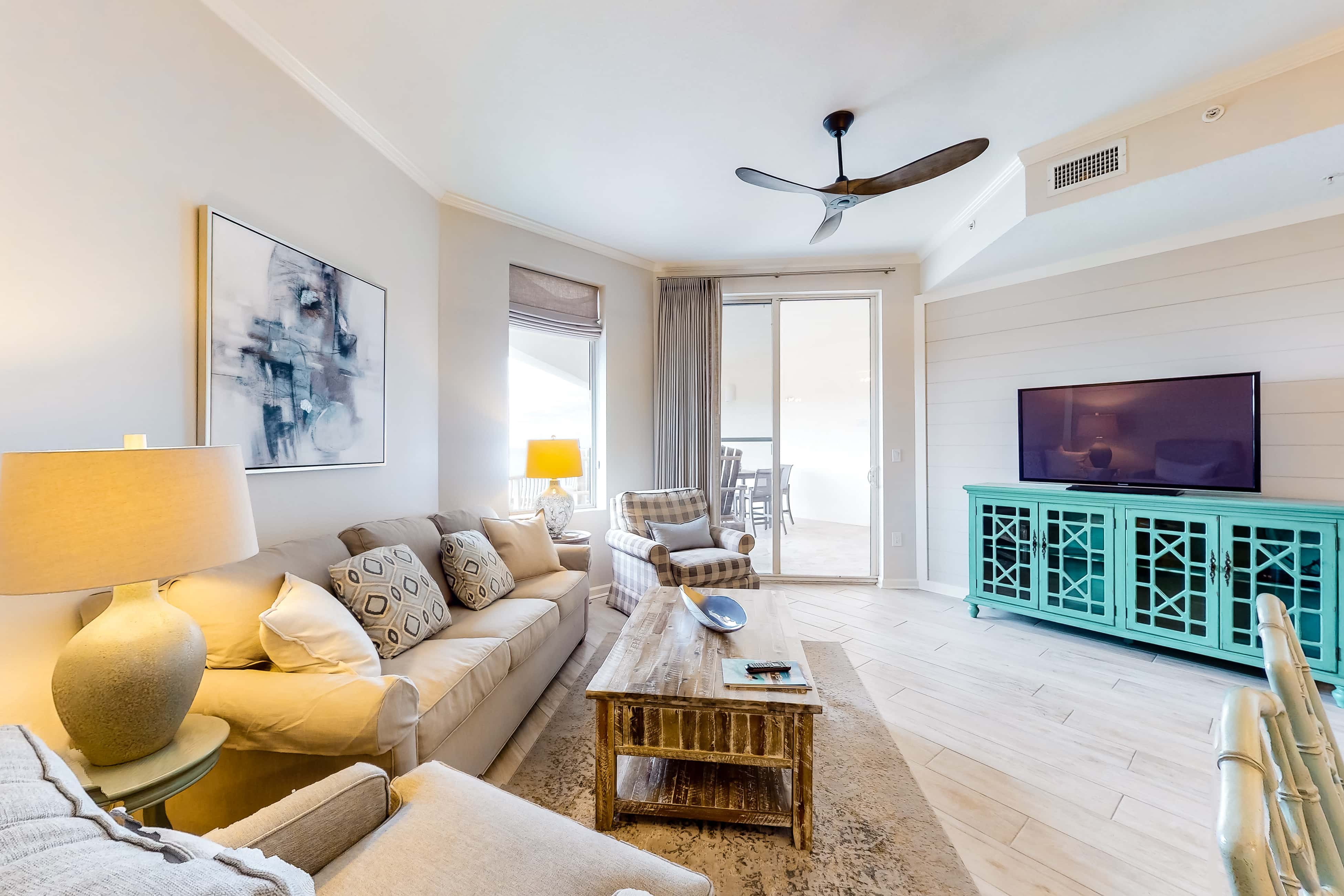 Stunning 4th-floor condo with pool, tennis, pickleball, ocean & beach view