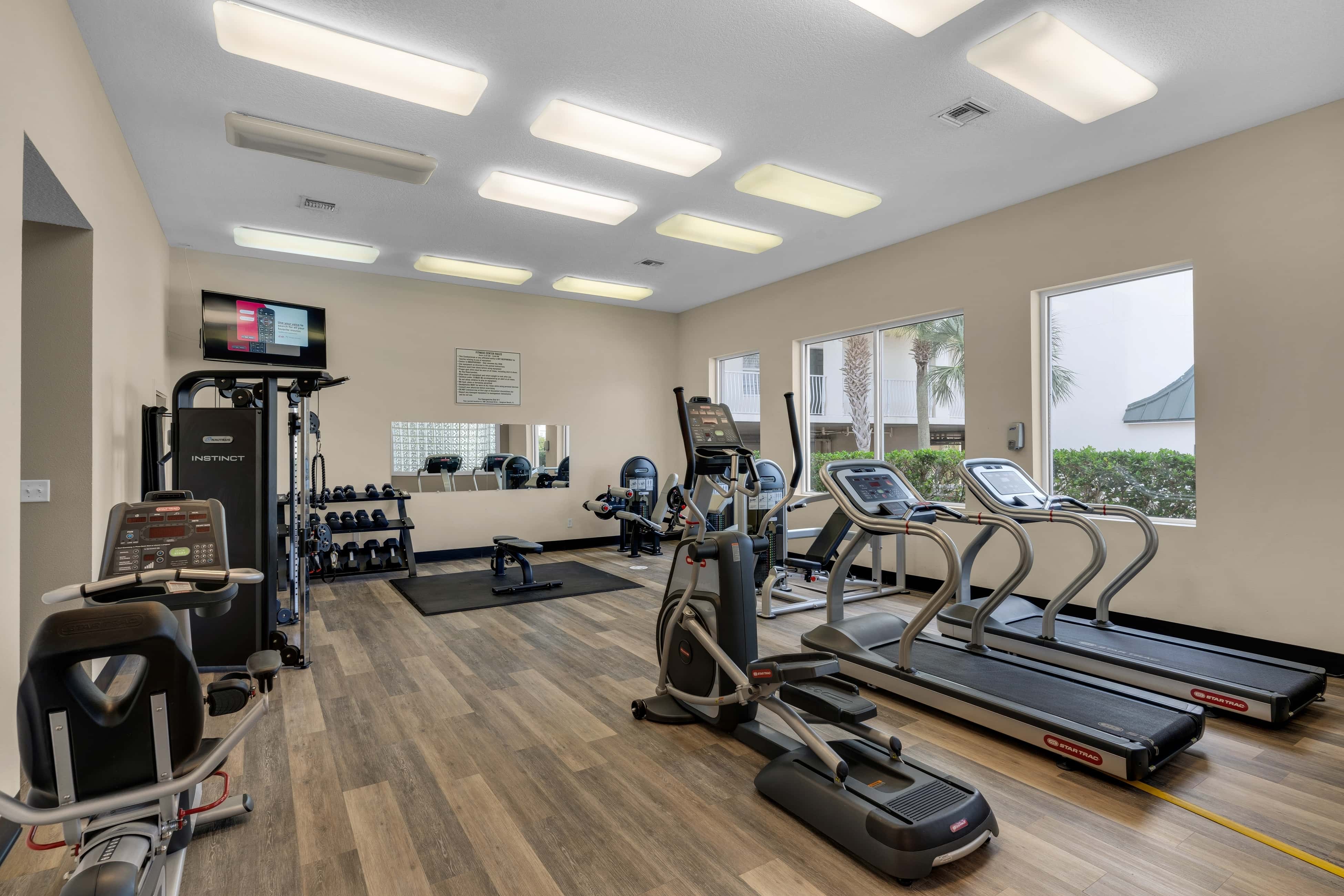 Stunning 4th-floor condo with pool, tennis, pickleball, ocean & beach view
