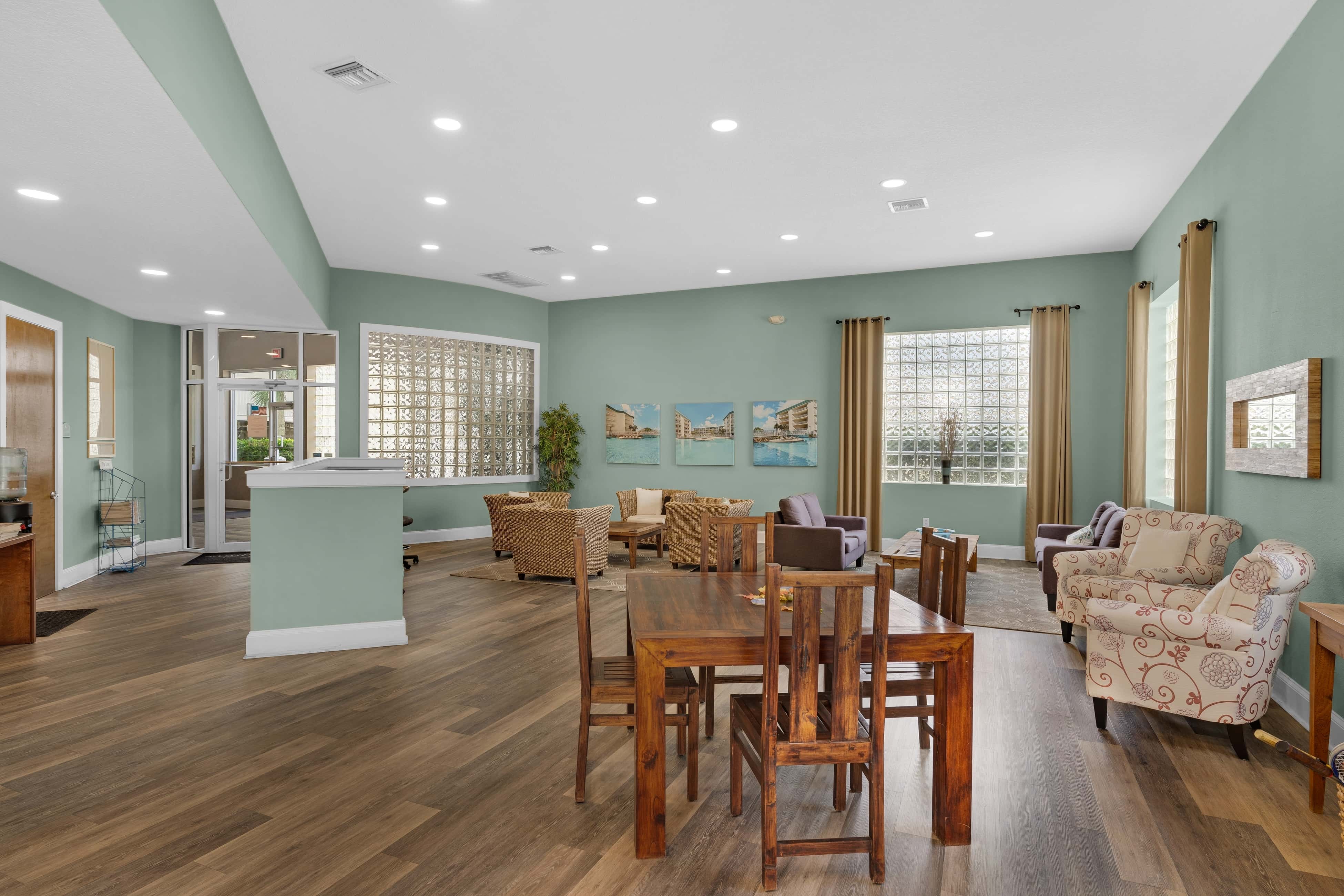 Stunning 4th-floor condo with pool, tennis, pickleball, ocean & beach view