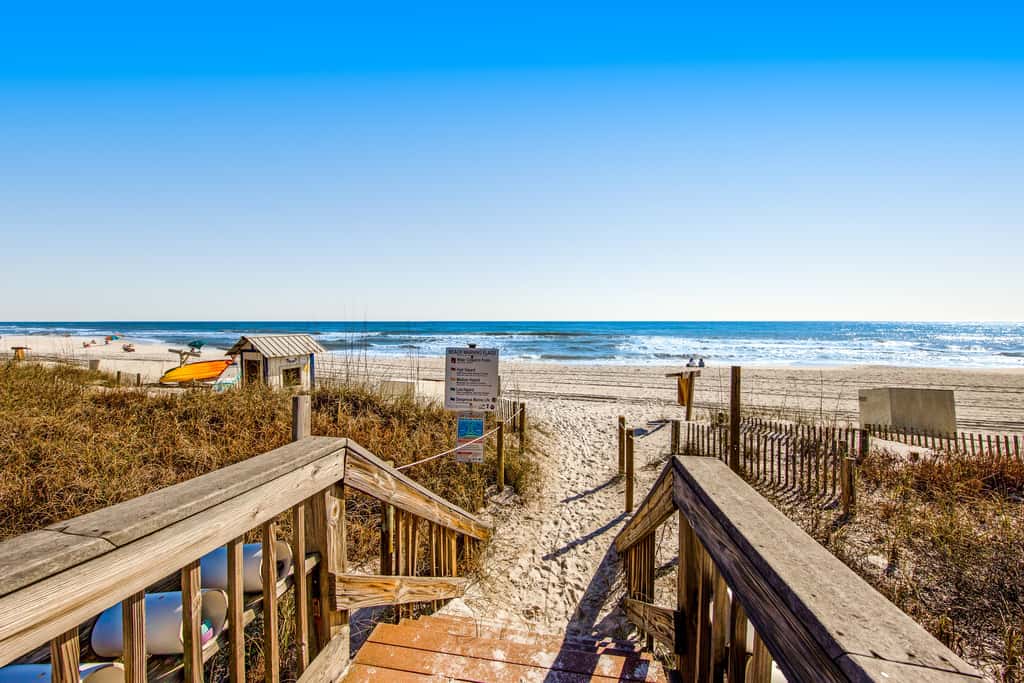 Dune it Right -Completely Updated with beach access, pool, hot tub, tennis, pickleball & gym