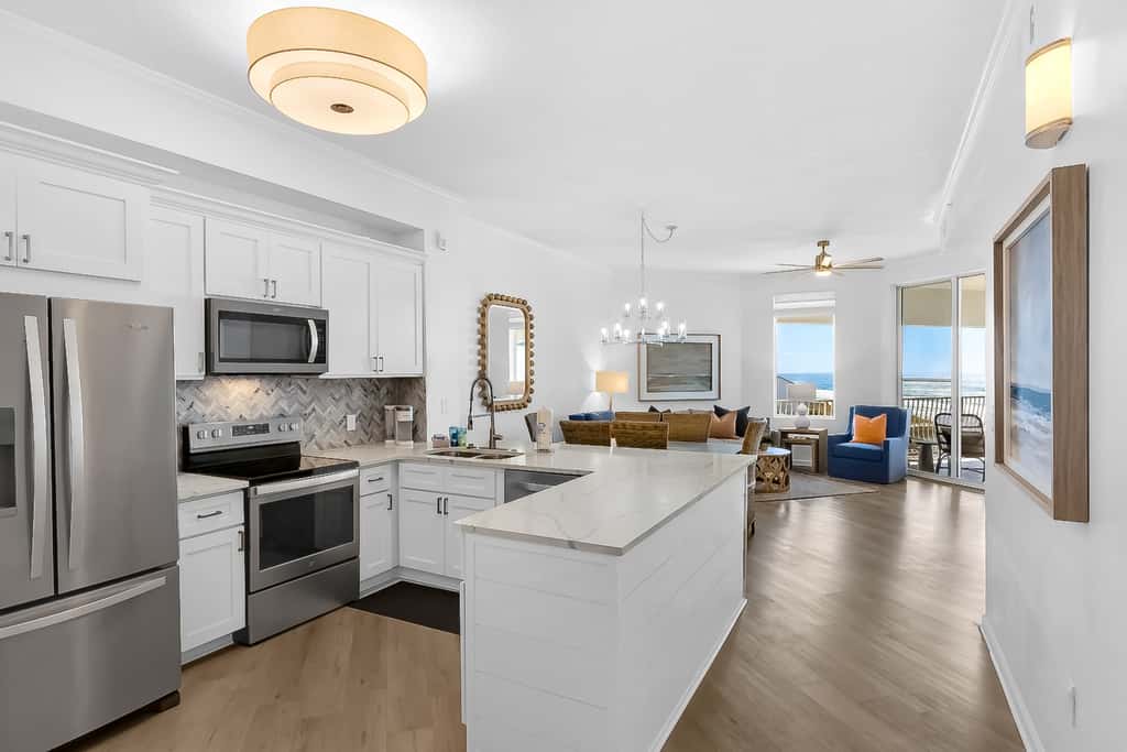 Dune it Right -Completely Updated with beach access, pool, hot tub, tennis, pickleball & gym