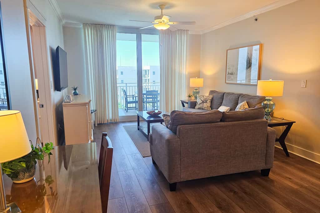 5th Floor Welcoming Condo At Waterscape! Steps To Beach! Lazy River
