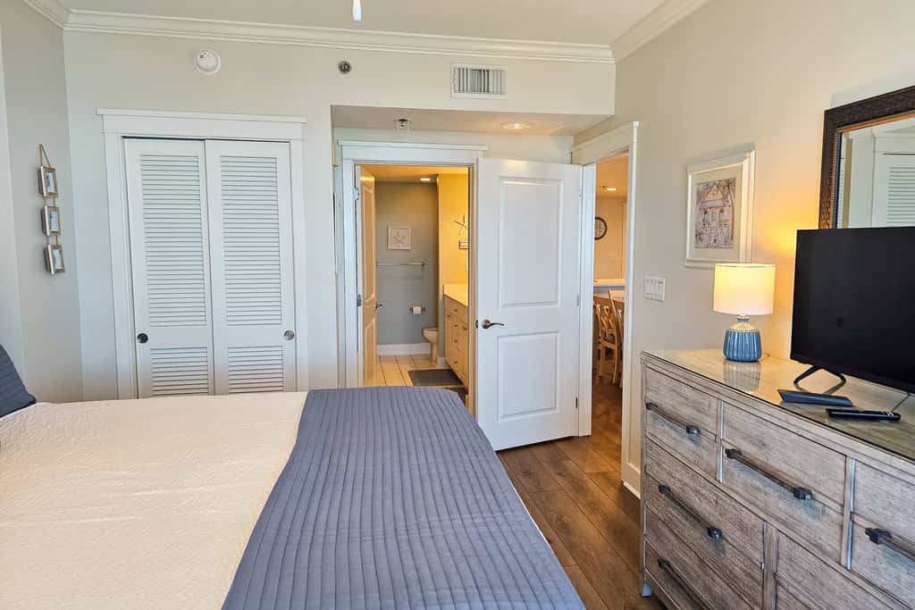 5th Floor Welcoming Condo At Waterscape! Steps To Beach! Lazy River