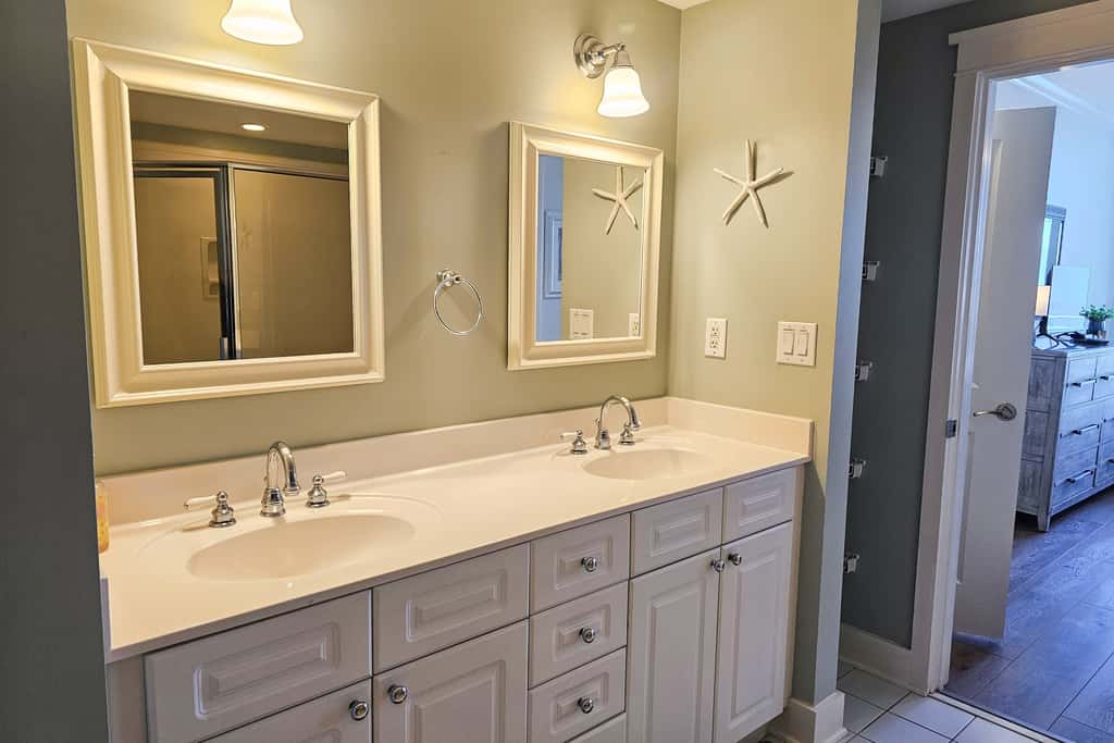 5th Floor Welcoming Condo At Waterscape! Steps To Beach! Lazy River