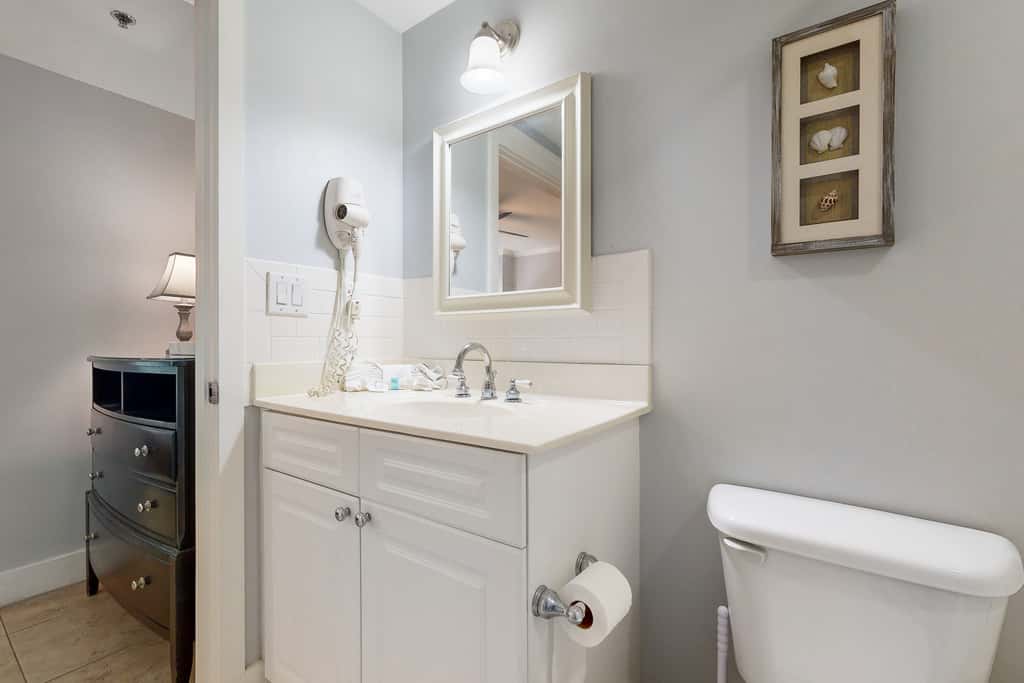 Beachfront Escape with Sixth-Floor Views, Free WiFi, Shared Pools, & Gym