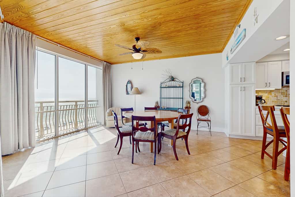 High Pointe, W31 Gulf Front Condo