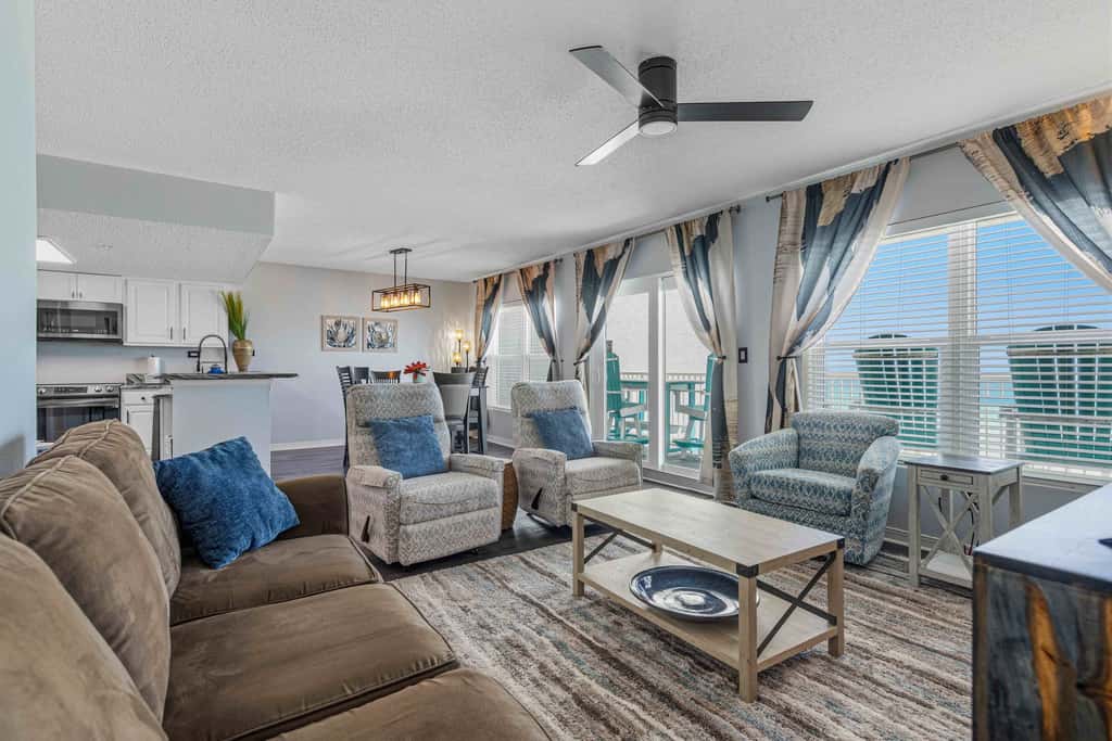 Beachfront condo with gulf views, pool, gym, & private balcony