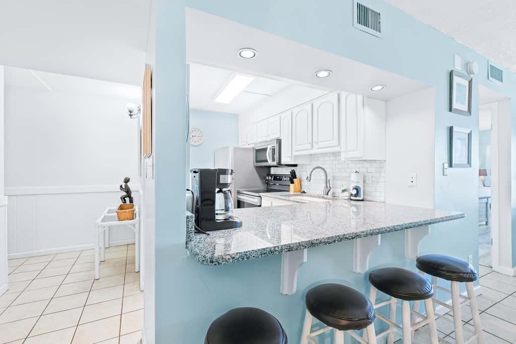 Bright third-floor Gulf-front condo directly on the beach with amazing views