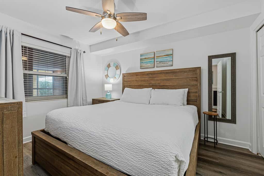 Oceanfront Condo with Shared Pool & Hot Tub, Ocean View, & Private Washer&Dryer