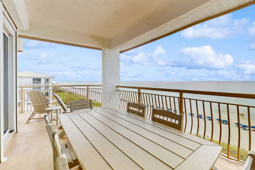 Lavish High Pointe condo with resort pool, amazing ocean view & pickleball