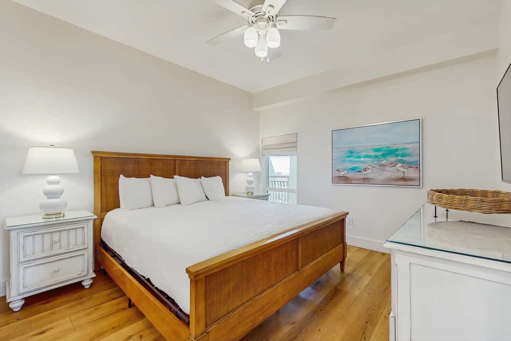 Lavish High Pointe condo with resort pool, amazing ocean view & pickleball