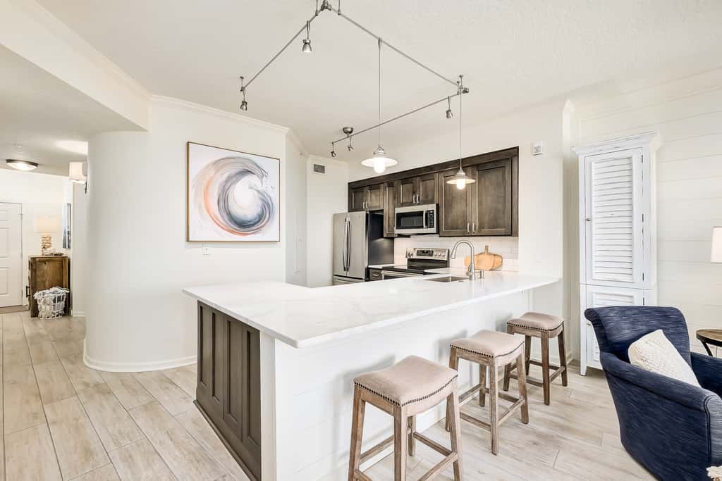 Chic first-floor condo with Gulf & pool view & pickleball - steps to beach