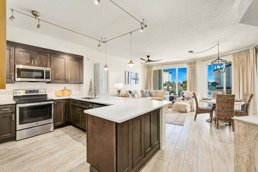Chic first-floor condo with Gulf & pool view & pickleball - steps to beach