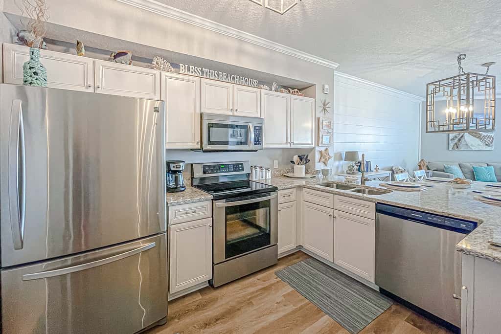 Beautifully decorated oceanfront condo with resort pool, & huge walk-in showers
