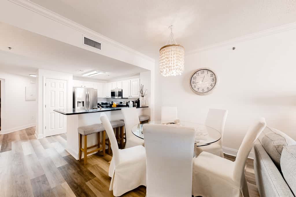 Gulf-front condo with pools, hot tub, beach access & views