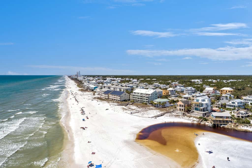 1st floor gulf front condo with amazing views, charcoal grills - walk to the beach