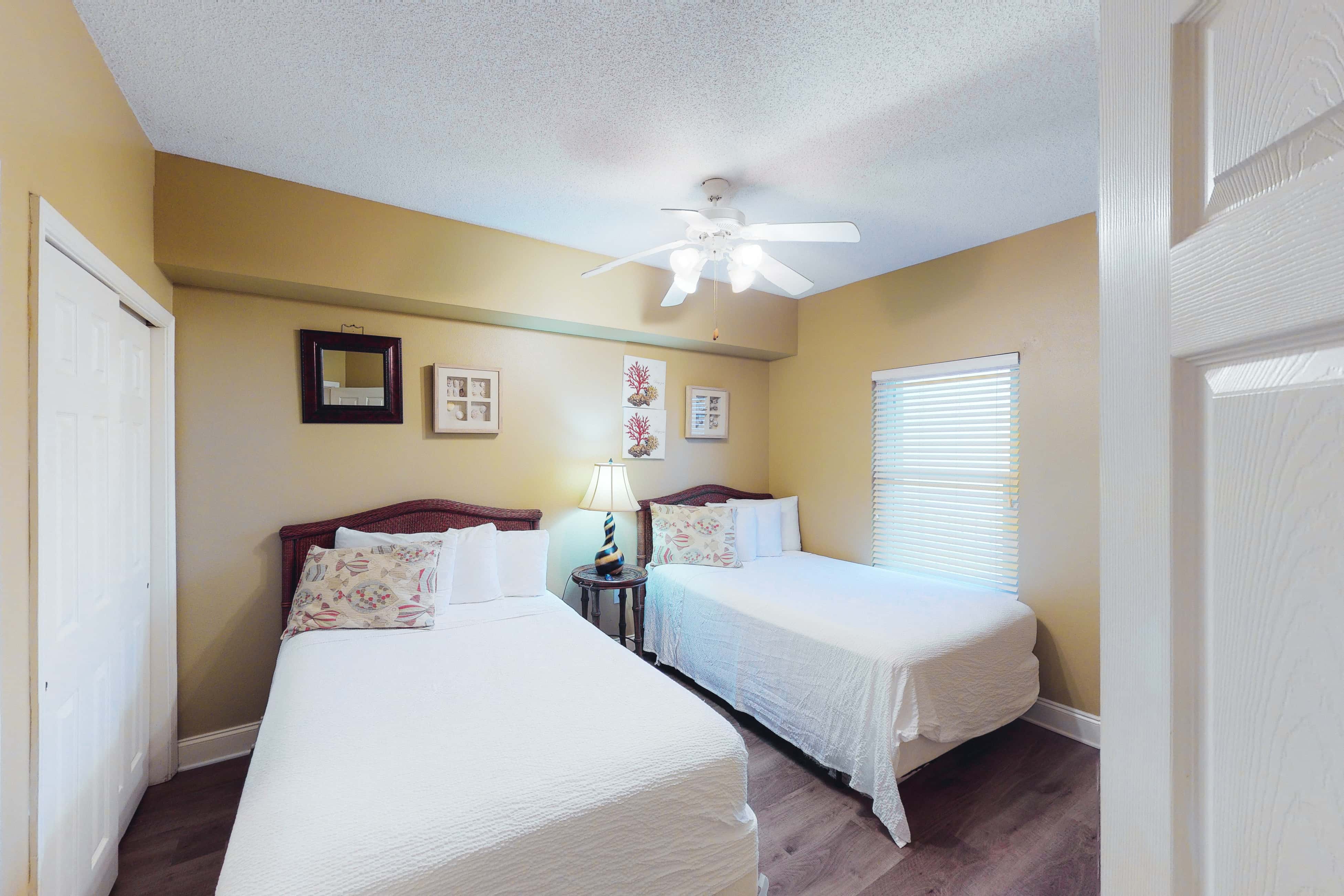 Coastal condo steps to beach with pools, hot tub, gym & amazing views