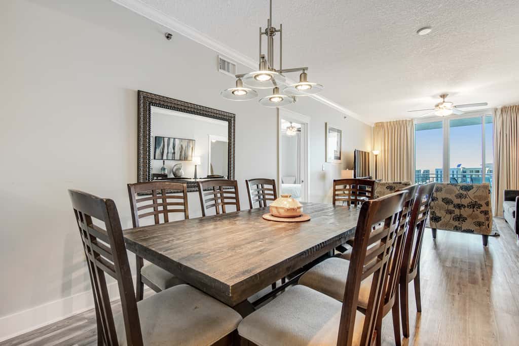 6th Floor Welcoming Condo At Waterscape 490 Feet Of Private Beach
